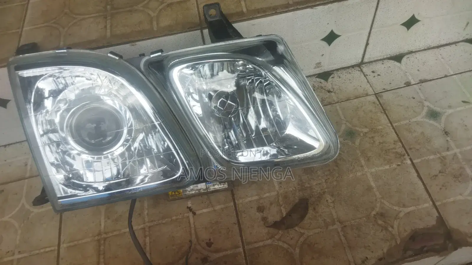 Toyota Land Cruiser Headlight 1998-2002