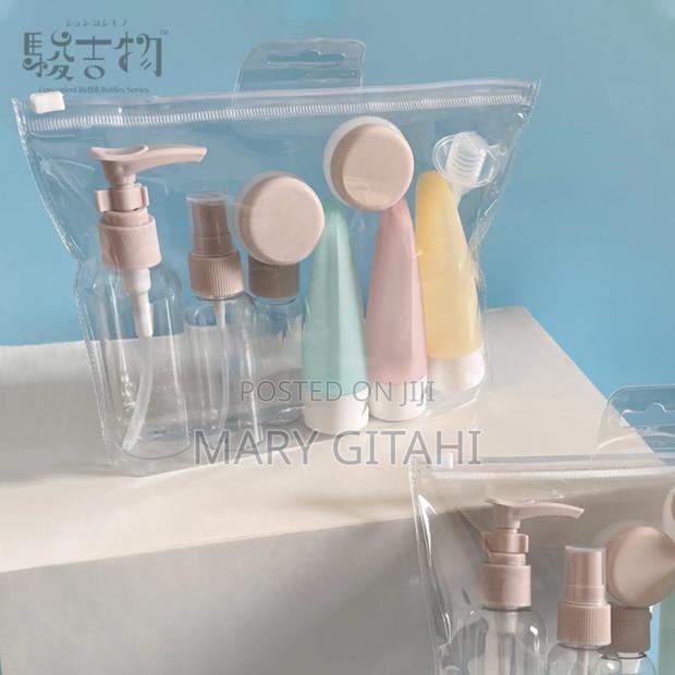 *Cosmetics 11pc Storage Set K - main view