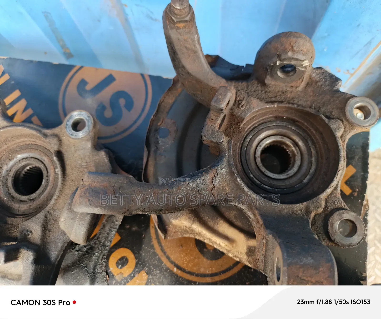 Nissan X-Trail Front Hub