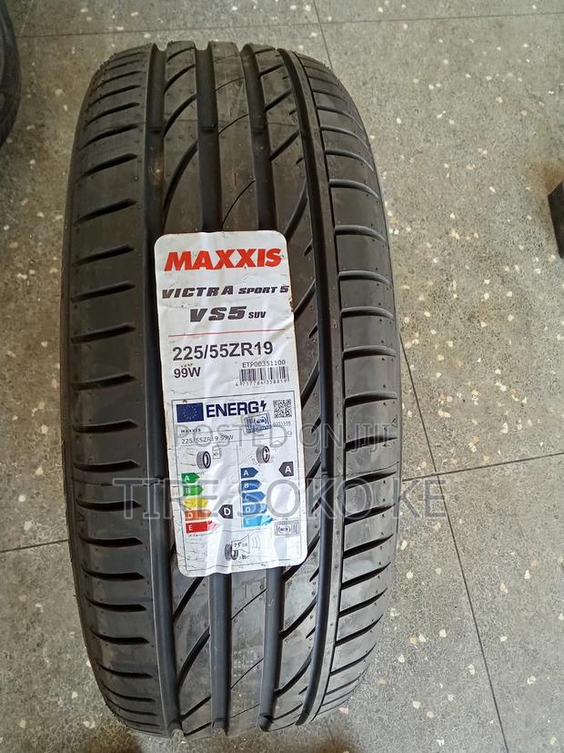 225/55zr19 Maxxis Victra Sport Vs5