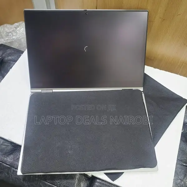 Laptop Advent 6411 16GB Intel Core I7 SSD 512GB