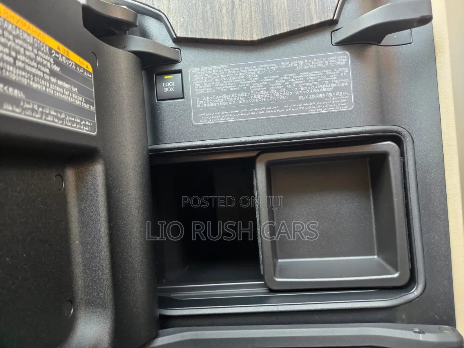 Toyota Land Cruiser 2023 Black