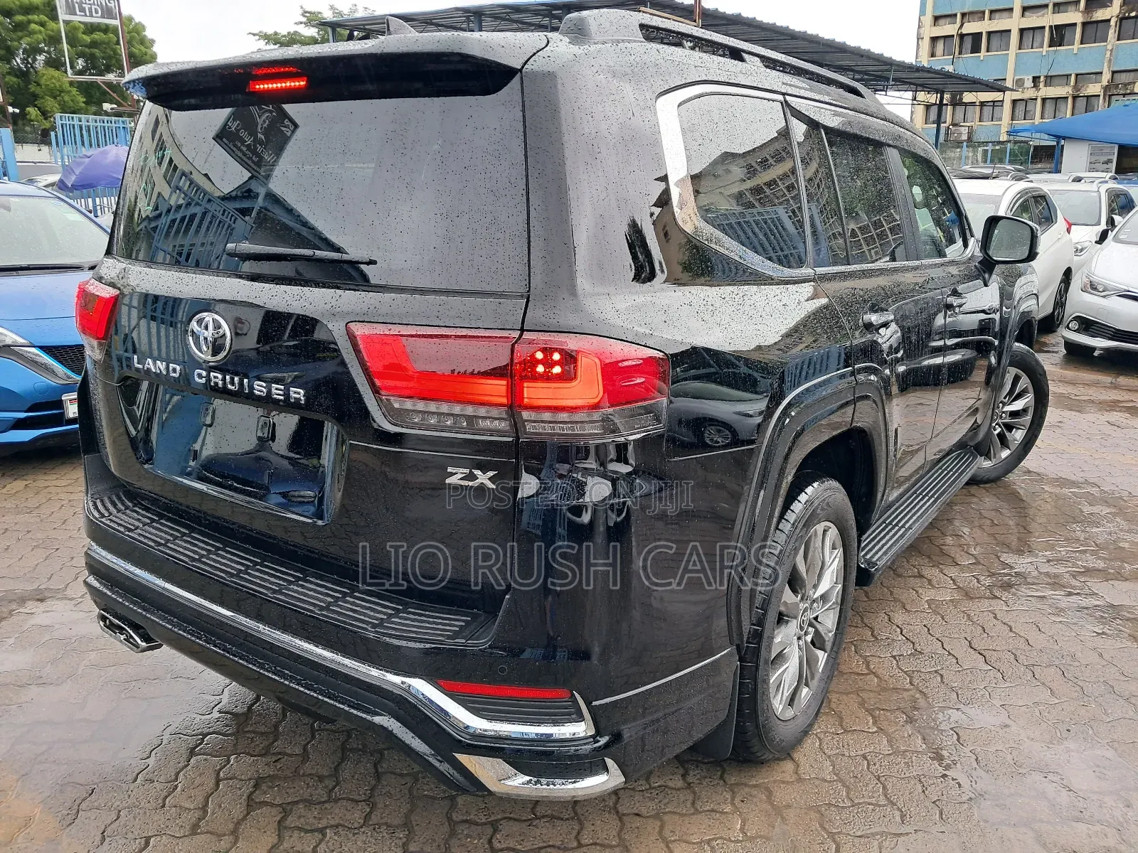 Toyota Land Cruiser 2024 Black