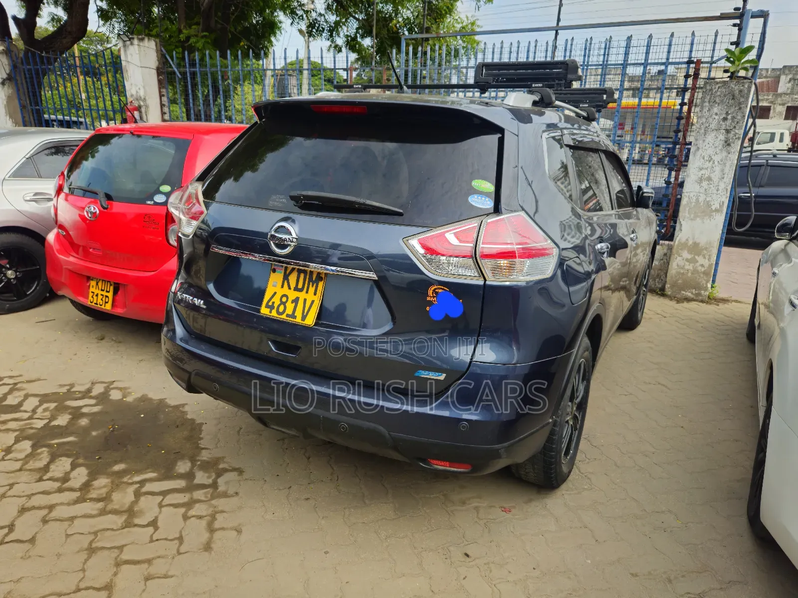 Nissan X-Trail 2016 Blue