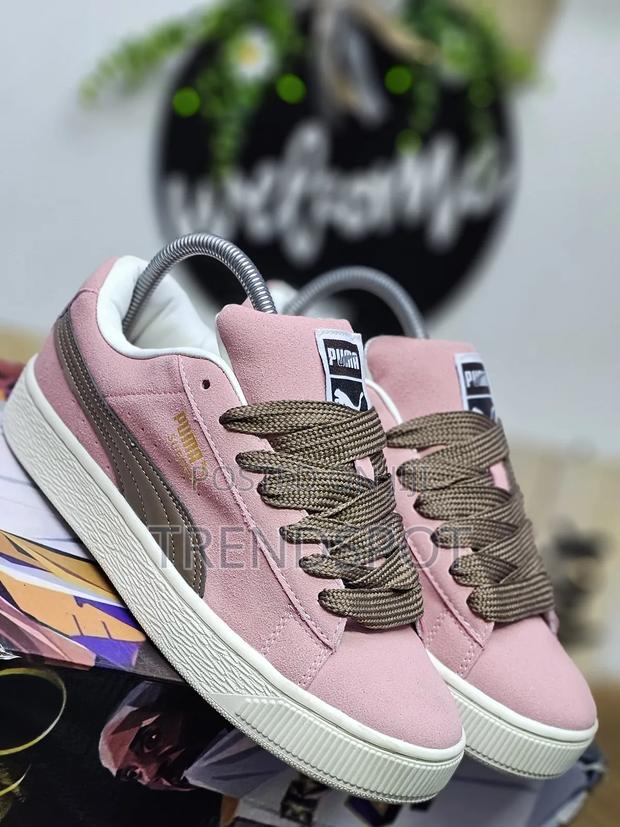 Puma Suade
36/37/38/39/40/41/42/43/44/45
at 3300