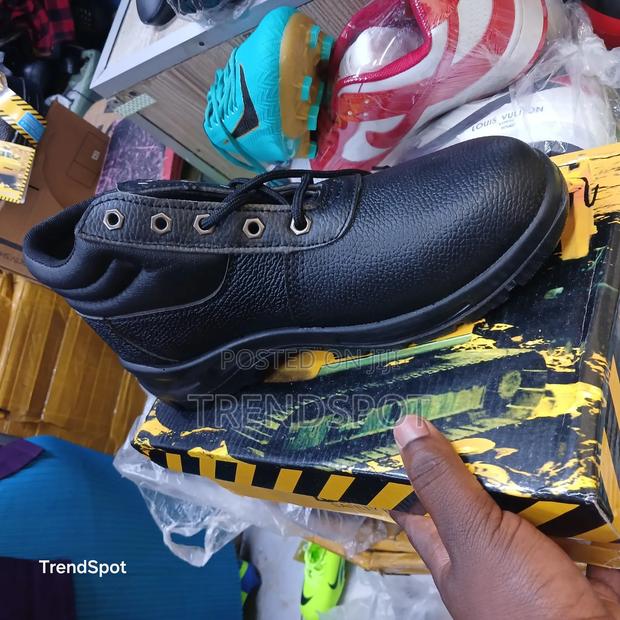 Safety Boots Size 37 to 45 1st Quality - thumbnail 5