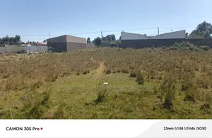 1/8 Plot Kimumu/Better With Title Ideal for Rental.