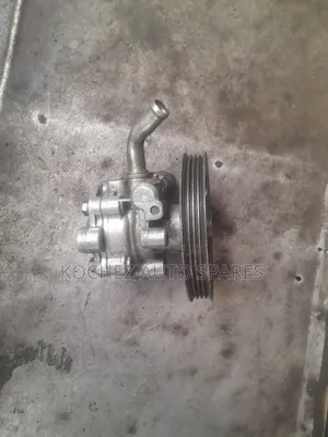 Mitsubishi L200 4d56 New Model 4n14 Power Steering Pump
