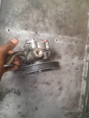 Mitsubishi L200 4d56 New Model 4n14 Power Steering Pump