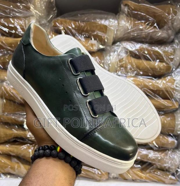 Zara Leather Smart Casual for Men - thumbnail 3