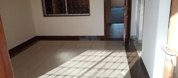 1bdrm Apartment in Nyali Customs for rent - thumbnail 4