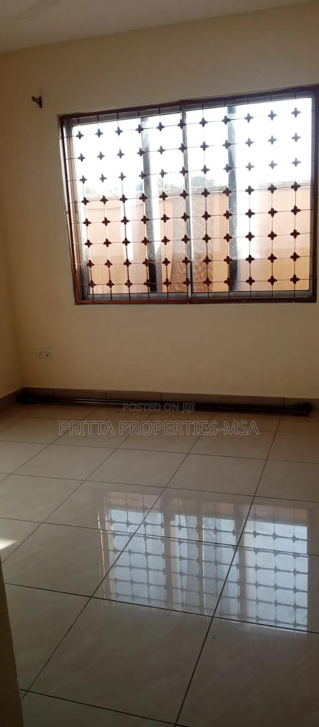 1bdrm Apartment in Nyali Customs for rent - thumbnail 6
