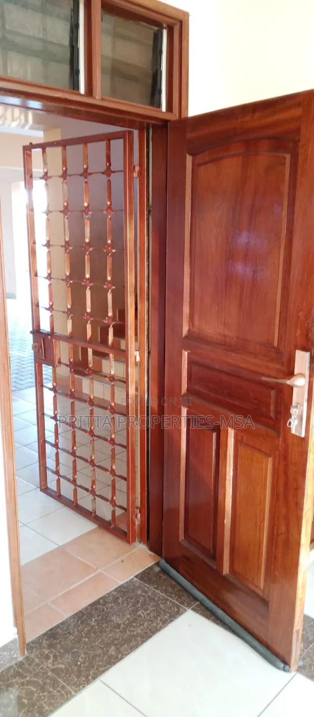 1bdrm Apartment in Nyali Customs for rent - thumbnail 8