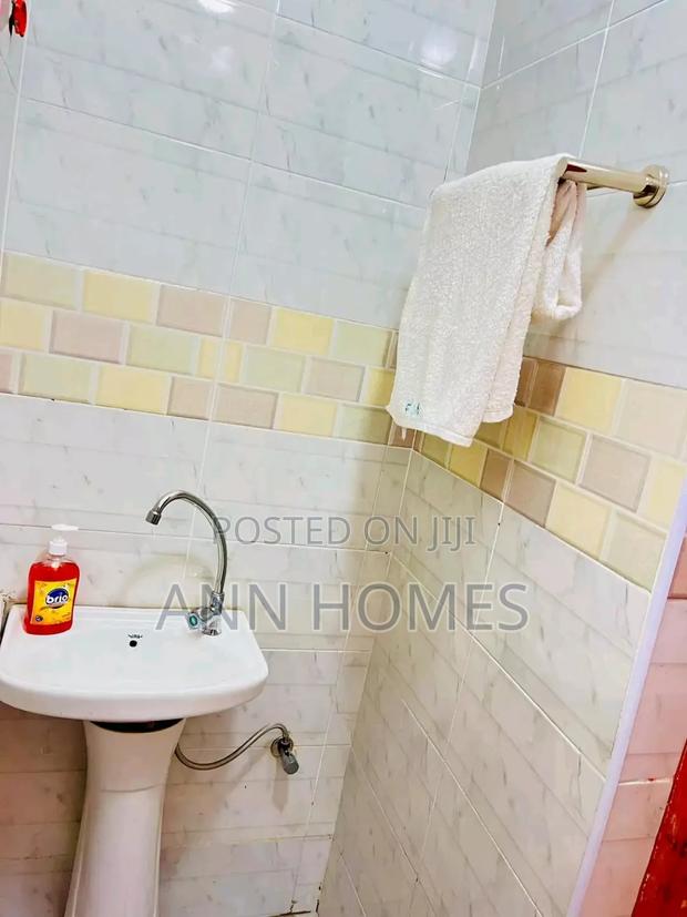 South B Attic Place Apartment - thumbnail 3