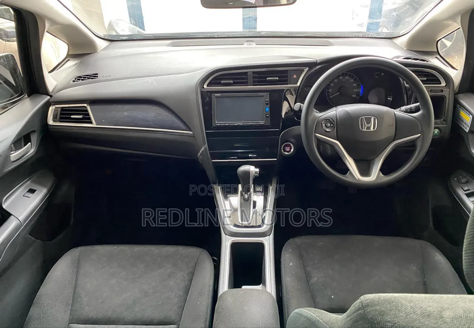 Honda Fit Shuttle 2017 Blue