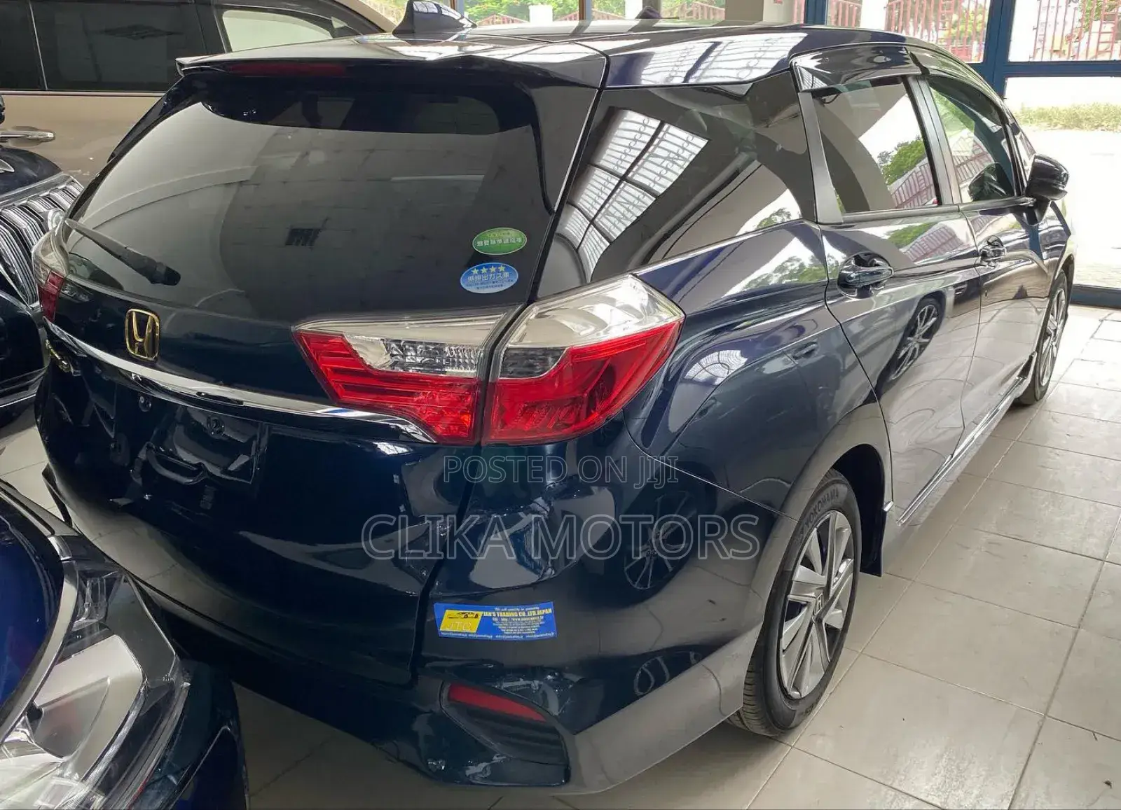 Honda Fit Shuttle 2017 Blue