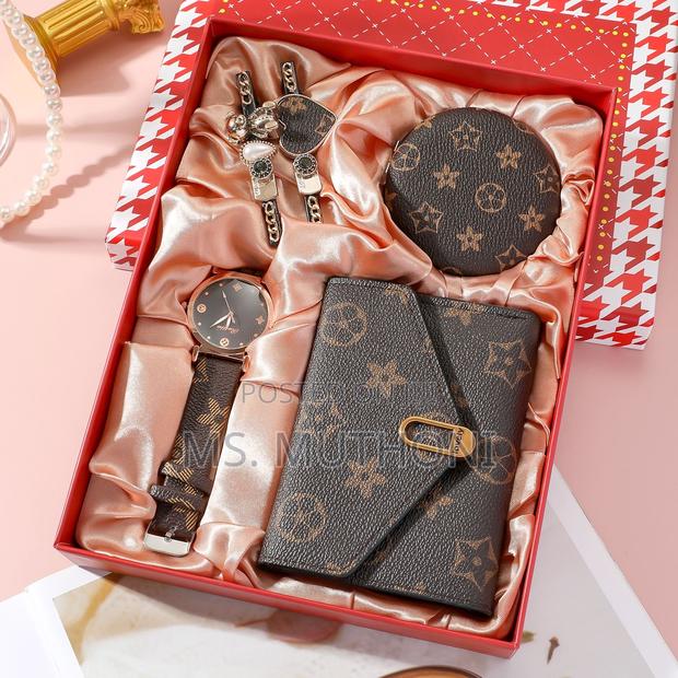 Louis Vuitton Valentines Ladies Gift Set - thumbnail 3