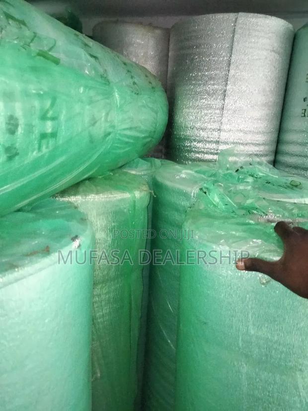 Uv/Heat Insulation Blanket/Sheets - thumbnail 3