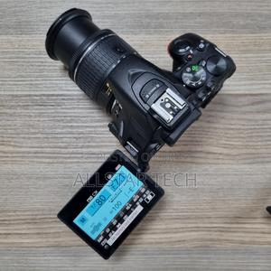 Nikon D5600 DSLR Camera - thumbnail 2