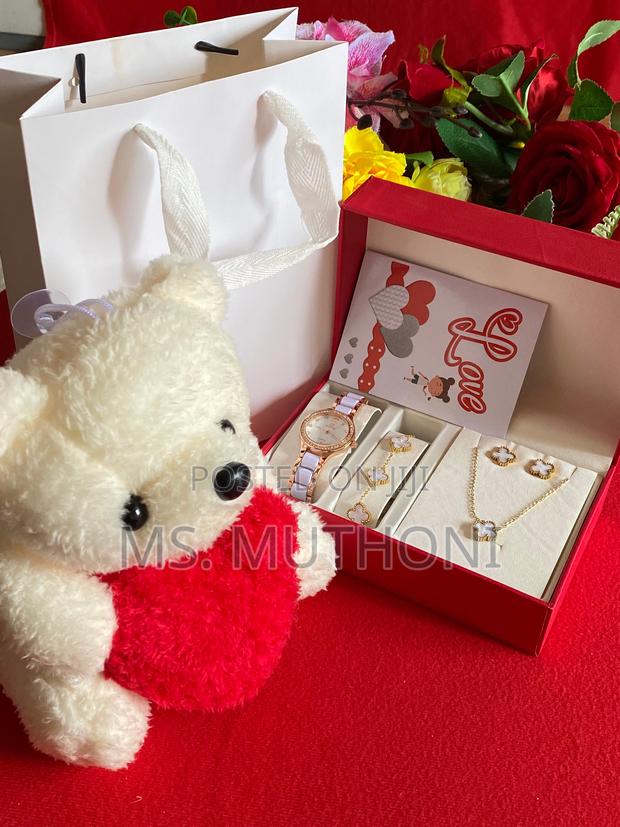 Teddy Bear Xvalentines Ladies Gift Set - main view