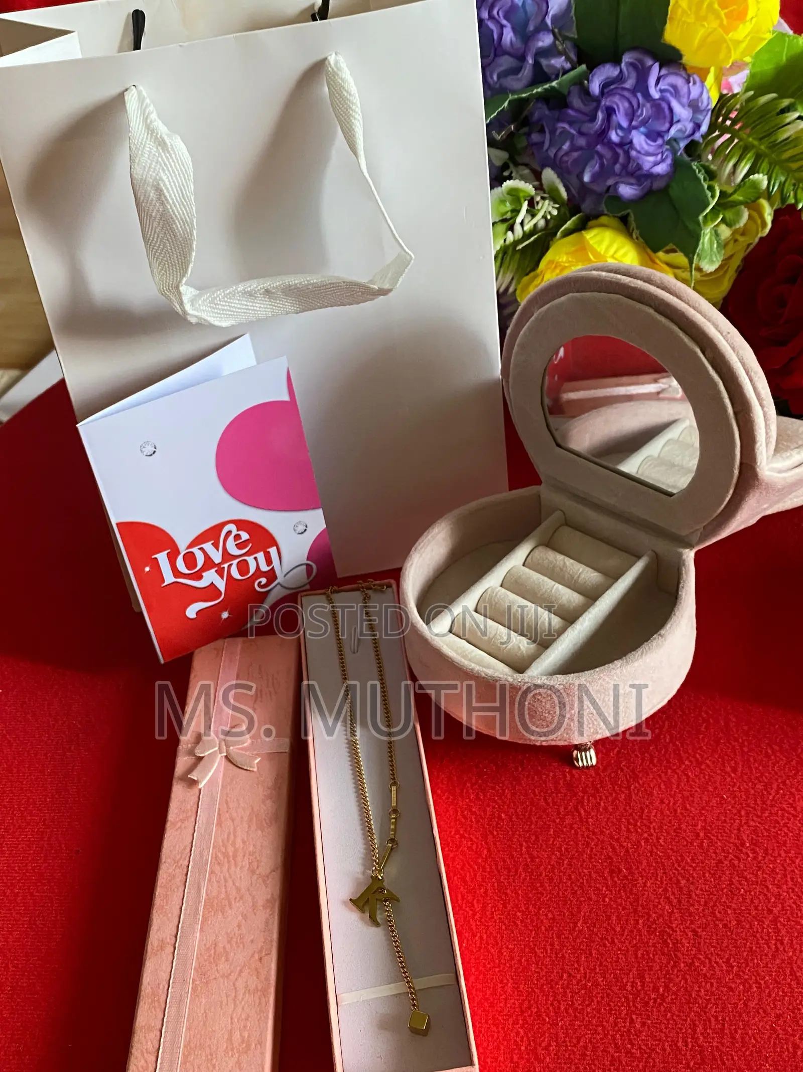 Valentines/Birthday Ladies Set With Jewellery Box