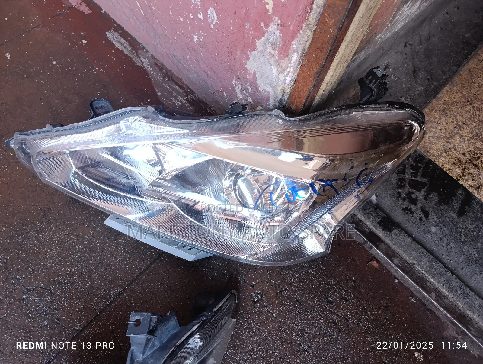 Tiana 2014 Head Light Non Zenon 
