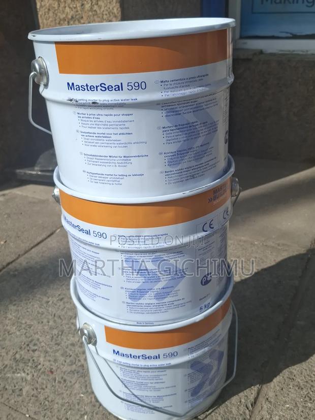 Masterseal 590/Concrete Tank Water Plug - main view