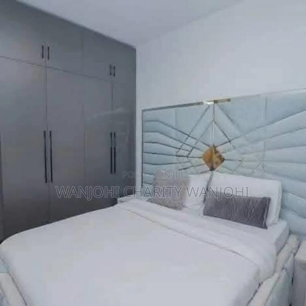 One Bedroom South B - thumbnail 2