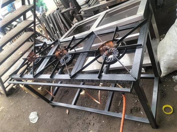 Mild Ssteel Cooker With a Blue Flame - thumbnail 3