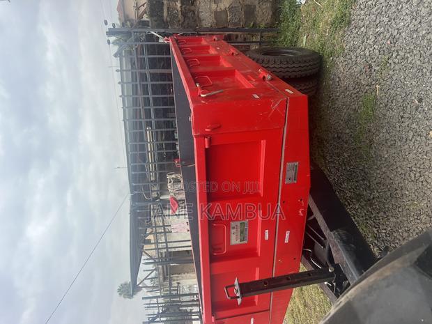 8 Tonne Hydraulic Trailer 60hp and Above