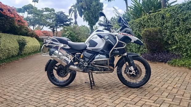 BMW R1200 2017 White - thumbnail 4