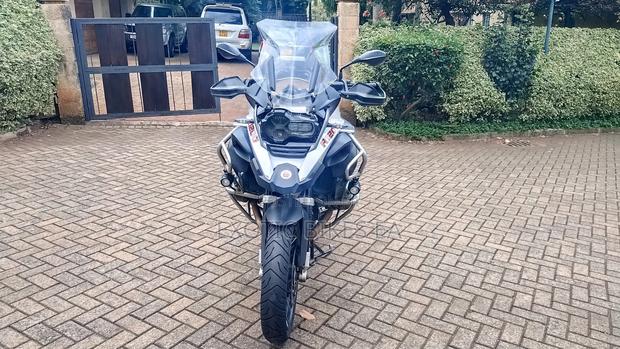 BMW R1200 2017 White - thumbnail 3