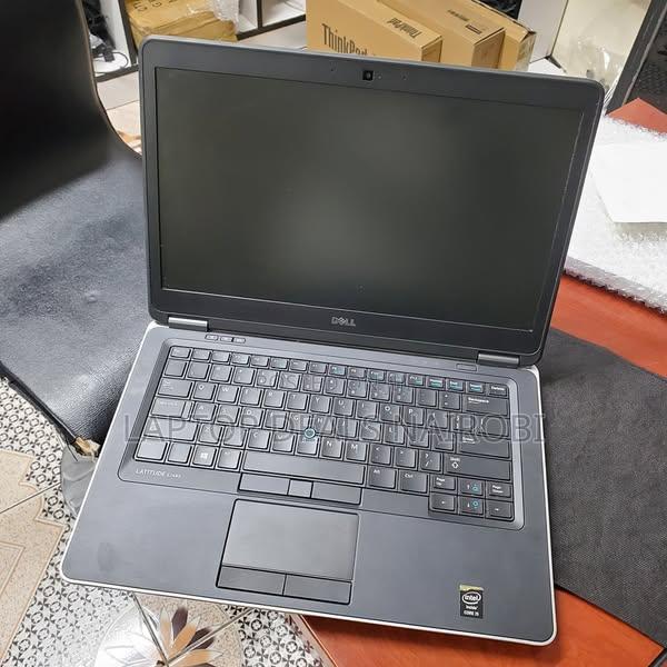 Laptop Dell Latitude 7440 8GB Intel Core I5 SSD 256GB