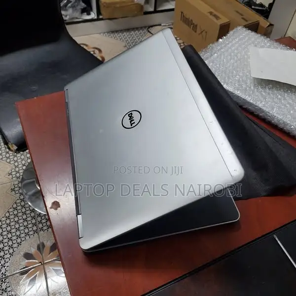 Laptop Dell Latitude 7440 8GB Intel Core I5 SSD 256GB