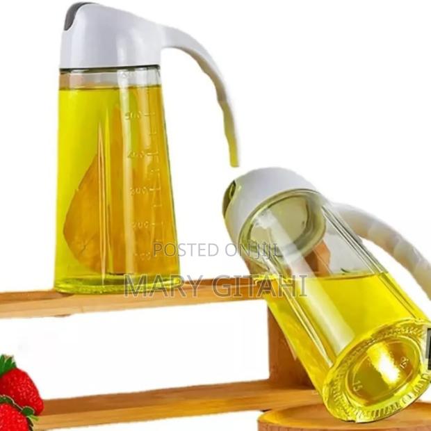 Glass Oil Can 630ml at 