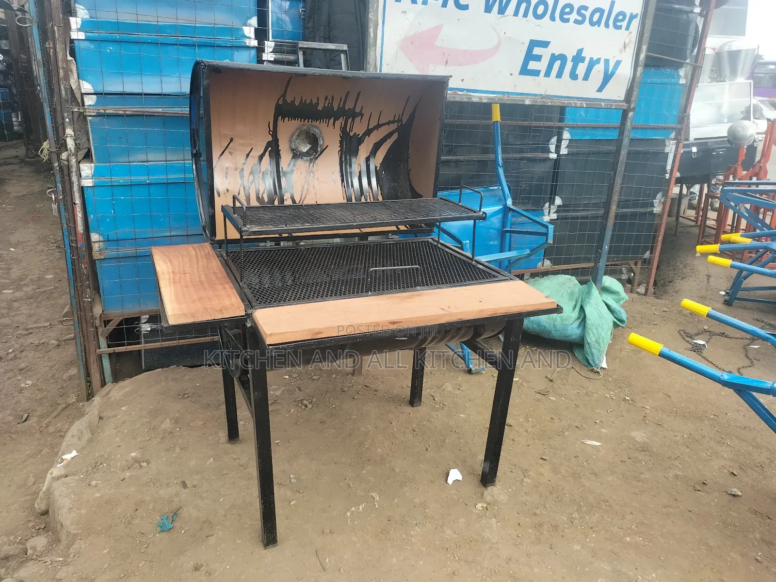 Choma Grill With Working Spaces