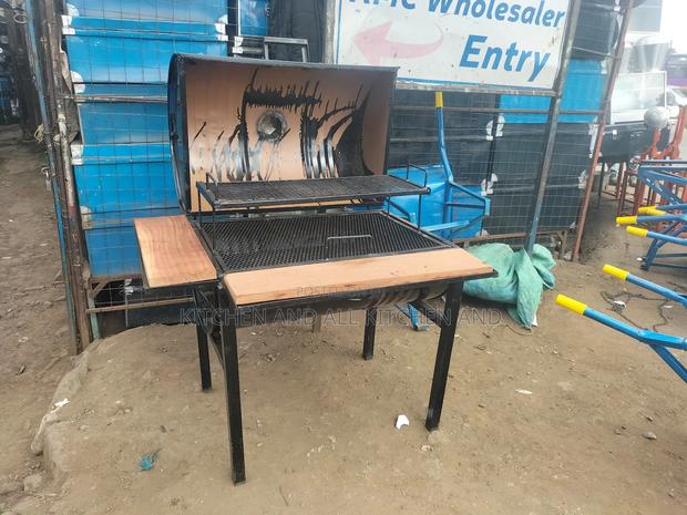 Choma Grill With Working Spaces - thumbnail 3