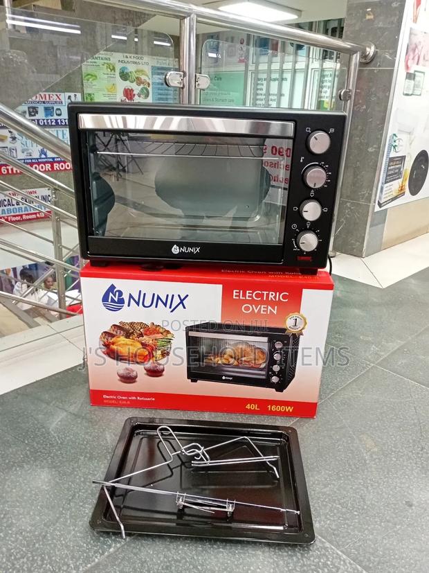 Bake, Roast, and Grill With the Versatile Nunix 40L Oven