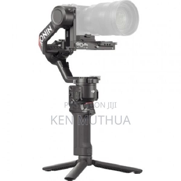 DJI RS 4 Gimbal Stabilizer