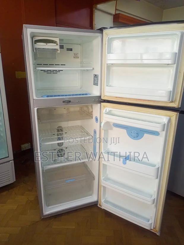 Realiable Lg Fridge 400l - thumbnail 5