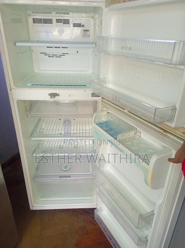White Lg 350l Digital Fridge - thumbnail 5