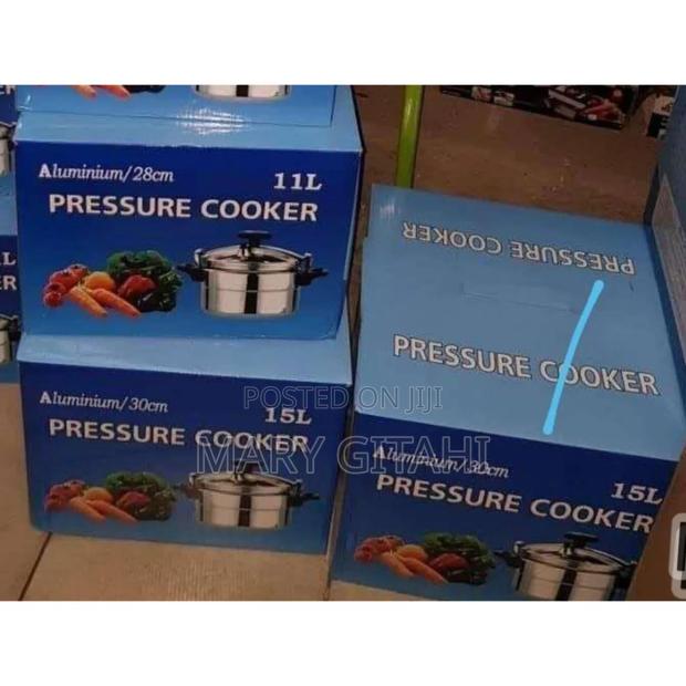 2 Handle Pressure Cookers Non Explosive* ,7littres - main view