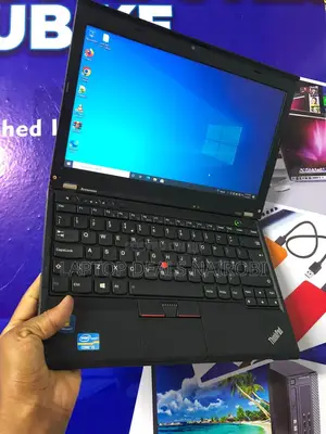 Laptop Lenovo ThinkPad X230 4GB Intel Core I5 HDD 256GB