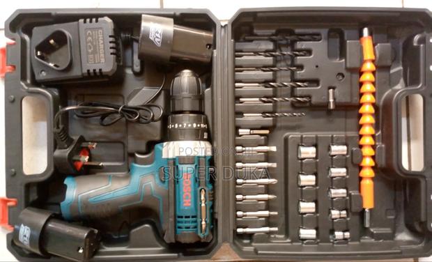 Bosch Cordless Drill Set - main view