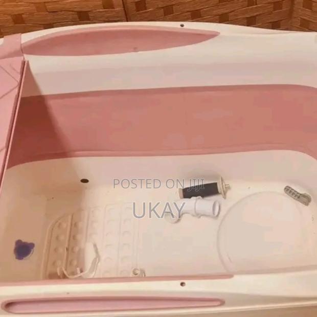 Pink Baby Bathtub - thumbnail 2