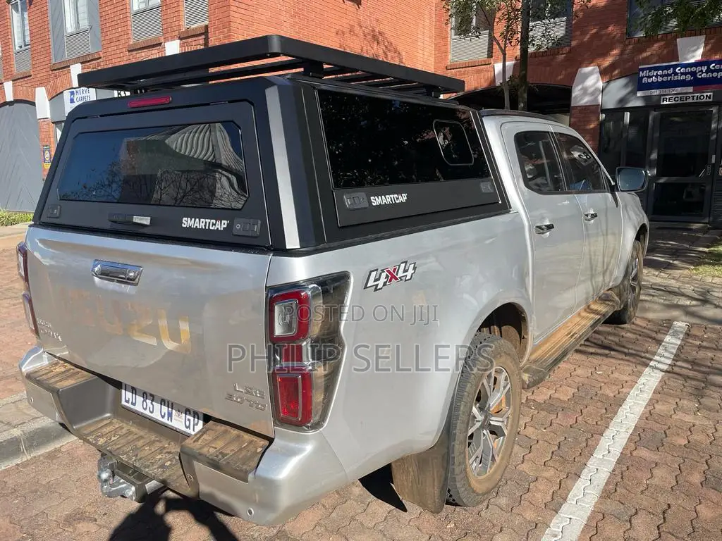 Standard Features Sport Canopy