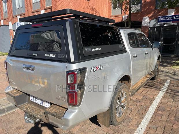 Standard Features Sport Canopy - thumbnail 2