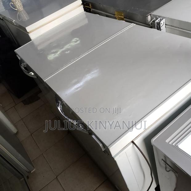 400L Chest Freezer - thumbnail 2
