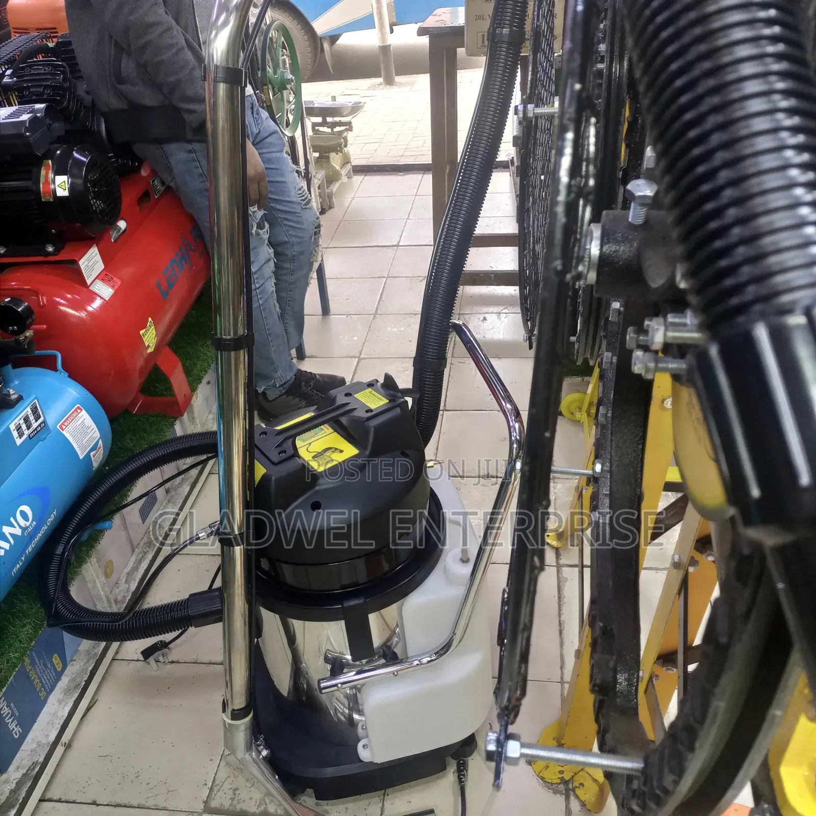 Recommend Aico 20lts Carpet Cleaner