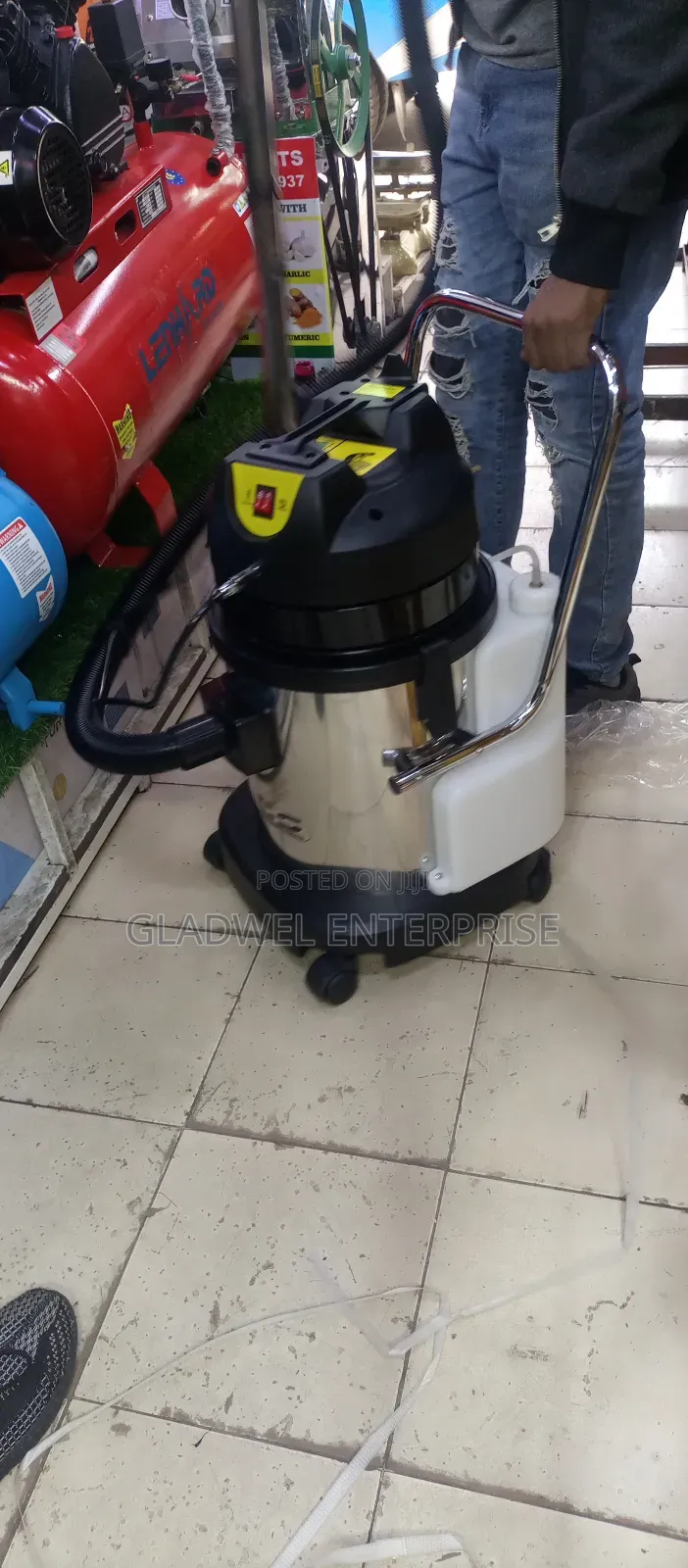 Aico Commercial Carpet Cleaner 20l